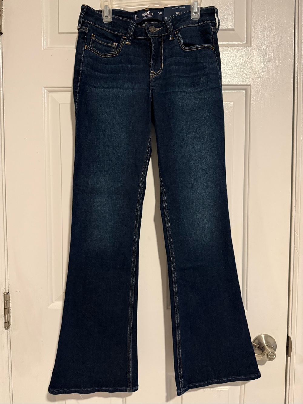 Hollister low-rise boot cut Jeans